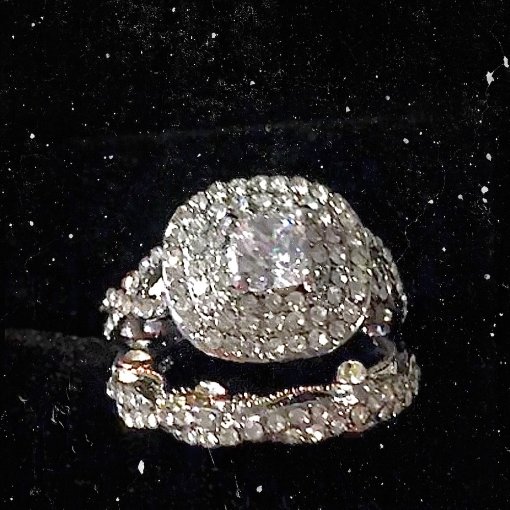 Two Toned 18k Gold and 925S White Sapphire Ring - Picture 3 of 5
